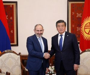 Bishkek: Nikol Pashinyan, Sooronbay Jeenbekov Discuss Economic Cooperation