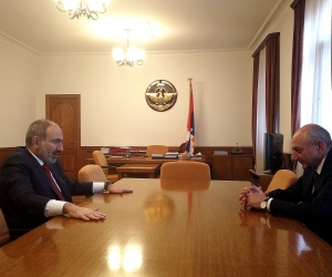 Armenian PM and Artsakh President Meet in Stepanakert