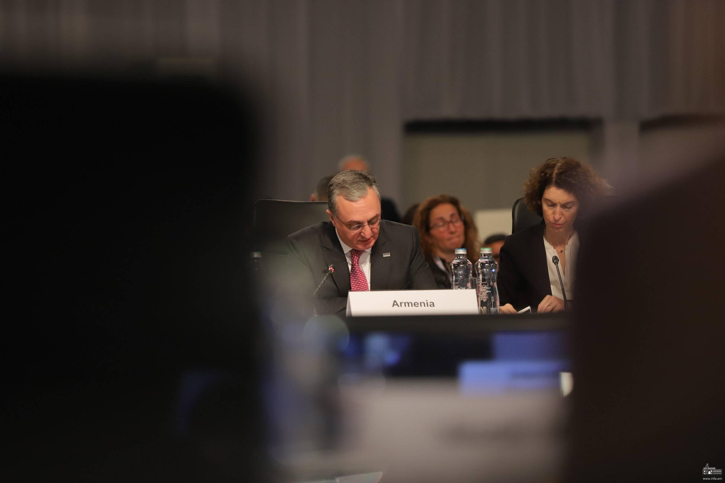 Armenian Foreign Minister: Azerbaijan Must Commit to Recognizing the Right of Self-Determination of People of Nagorno-Karabakh