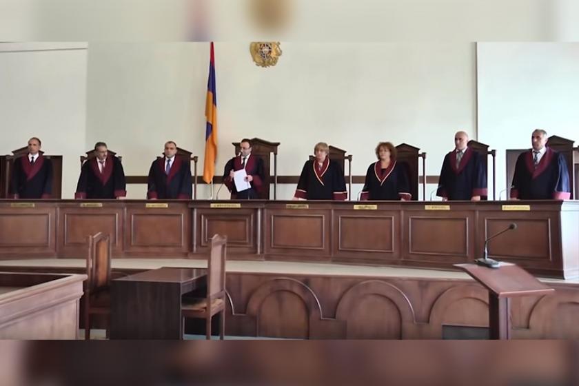 «Սահմանադրական ճգնաժամ», թե «Հրայր Թովմասյան ընդ քոմփանիին տուն ուղարկելու նախագիծ»