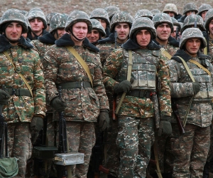 Парни из Армии обороны (фото)