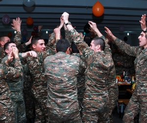 Ամանորը՝ զորամասում (լուսանկարներ)