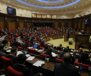 «Ադրբեջանը շարունակում է հայատյաց քաղաքականությունը». շարունակվում է ԱԺ հատուկ նիստը` նվիրված Բաքվի ջարդերի տարելիցին