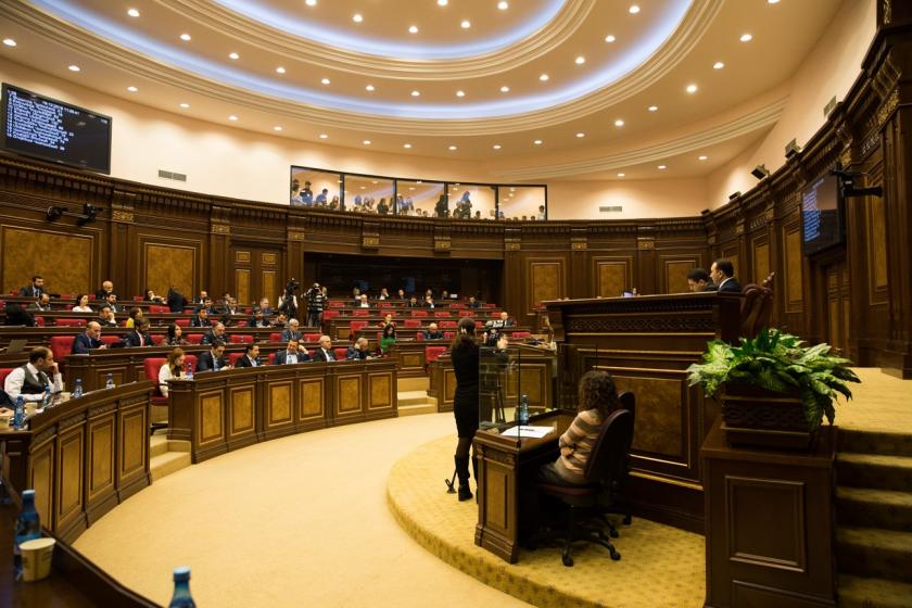 Քրեական ենթամշակույթին վերաբերող նախագծերն ամբողջությամբ ընդունվեցին