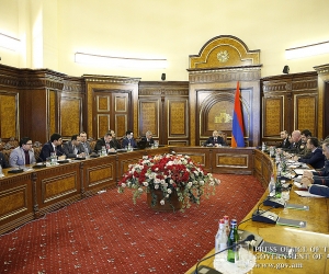 Pashinyan Calls for Strategic Police Reform Package