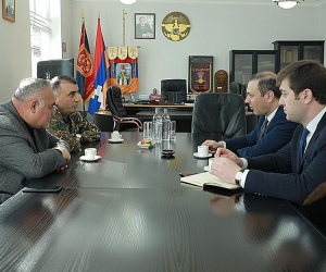 Artsakh Defense Minister Meets with Head of Armenia's Security Council