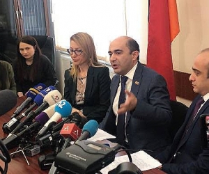 Эдмон Марукян: “”В антиконституционном процессе не должно быть противоположного лагеря”