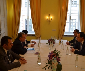 Foreign Minister of Armenia and Cyprus Discuss Bilateral Relations