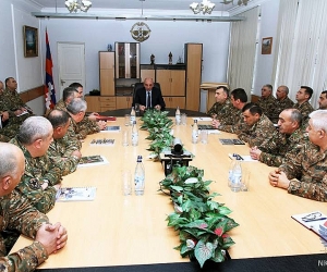 Աշխատանքային խորհրդակցություն ՊԲ շտաբում