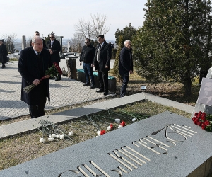 President Sarkissian Honors Memory of First Armenian Defense Minister Vazgen Sargsyan