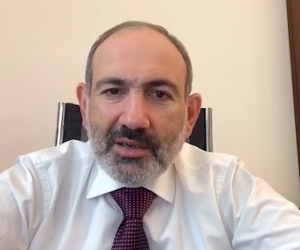 Pashinyan Extends "Stay at Home" Order
