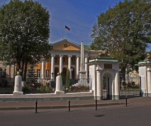 В Посольстве Армении будут действовать горячей линии в связи с ситуацией, связанной с распространением нового вида коронавируса