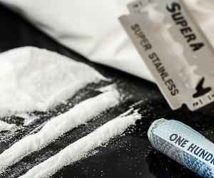 UK: ￡1 million of Drugs Found in Mask Shipment