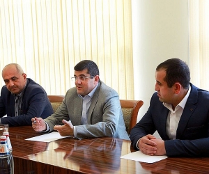 Արայիկ Հարությունյանը հանրության դատին է ներկայացրել քաղաքական ուժերի հետ համագործակցության օրակարգը