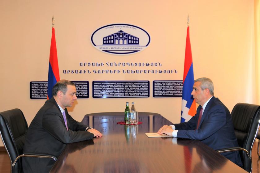 Արցախի ԱԳՆ ղեկավար Մասիս Մայիլյանը հանդիպել է ՀՀ ԱԽ քարտուղար Արմեն Գրիգորյանին
