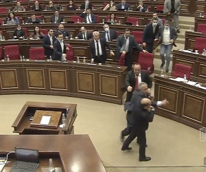 Armenia: MPs Exchange Verbal Taunts Leading to Fisticuffs in Parliament