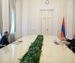 Armenian President Hosts Karabakh War Hero Arkadt Ter-Tadevosyan