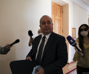 Citing Security Concerns, Former Armenian Armed Forces Intelligence Head Ducks Reporters' Questions at Artsakh "Four Day War" Hearing