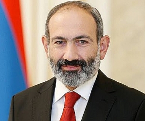 Pashinyan on Republic Day: "The flag of Armenia must forever fly high"