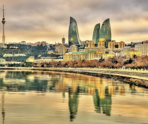 Բաքվի իշխանությունները հանգստյան օրերին մարդկանց արգելել են դուրս գալ տներից
