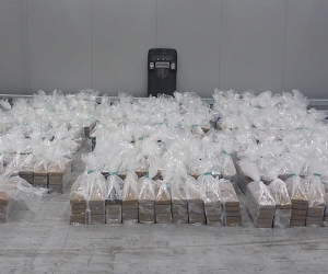 The Netherlands: Over 2 Tons of Cocaine Found Among Bananas