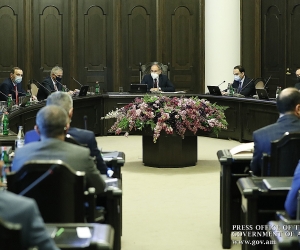 Правительство продлит срок чрезвычайного положения на 30 дней - до 13 июля