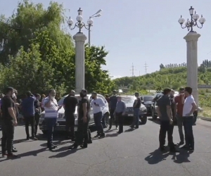 Police Raid Home of Prosperous Armenia Party Head Gagik Tsarukyan