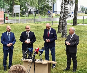 Lithuania Sends Medics and Equipment to Armenia to Help Fight Coronavirus