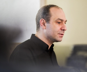 Կառավարությանը հակազդում են