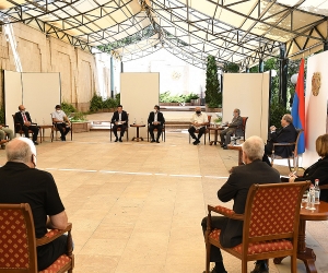 Արմեն Սարգսյանը մշակութային հաստատություններին առաջարկել է օգտագործել նախագահական նստավայրի բացօթյա տարածքի հնարավորություններն իրենց ծրագրերի իրականացման համար