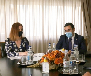 Armenian Economy Minister and UK Chargé d’Affaires Discuss Business Reform