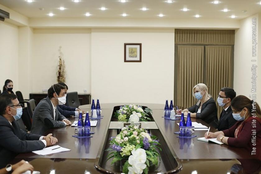 Yerevan Mayor and Turkmenistan Ambassador Discuss Culture and Sports Cooperation