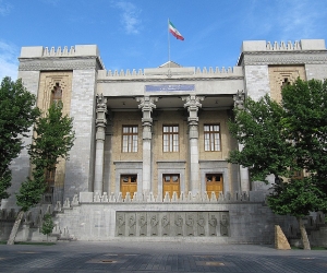 Իրանի ԱԳՆ-ն Երևանին և Բաքվին կոչ է արել անմիջապես դադարեցնել կրակը և սկսել բանակցություններ