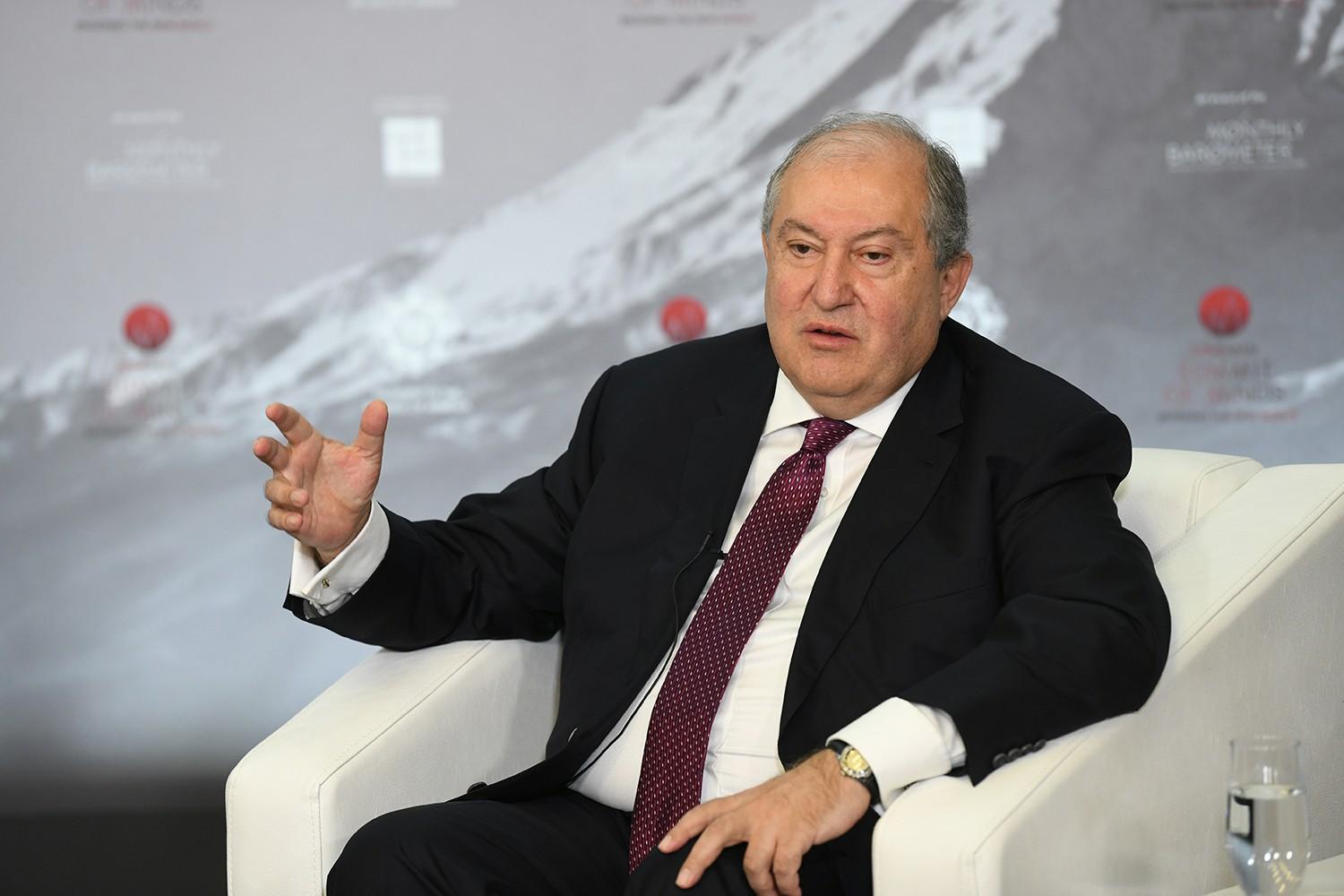 Armenian President Sarkissian: &quot;I hope the ceasefire will be the beginning of a return to the peace process&quot;