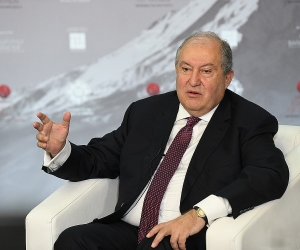 Armenian President Sarkissian: "I hope the ceasefire will be the beginning of a return to the peace process"