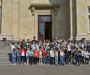 Artsakh Children Welcomed at Presidential Residence in Yerevan