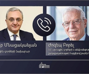 Զոհրաբ Մնացականյանը հեռախոսազրույց է ունեցել Ժոզեպ Բորելի հետ