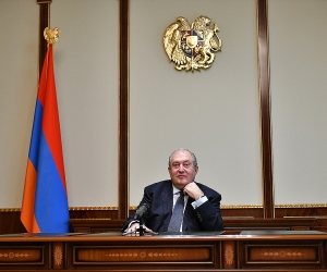 Armenian President Calls for Government of National Accord, Snap Parliamentary Elections
