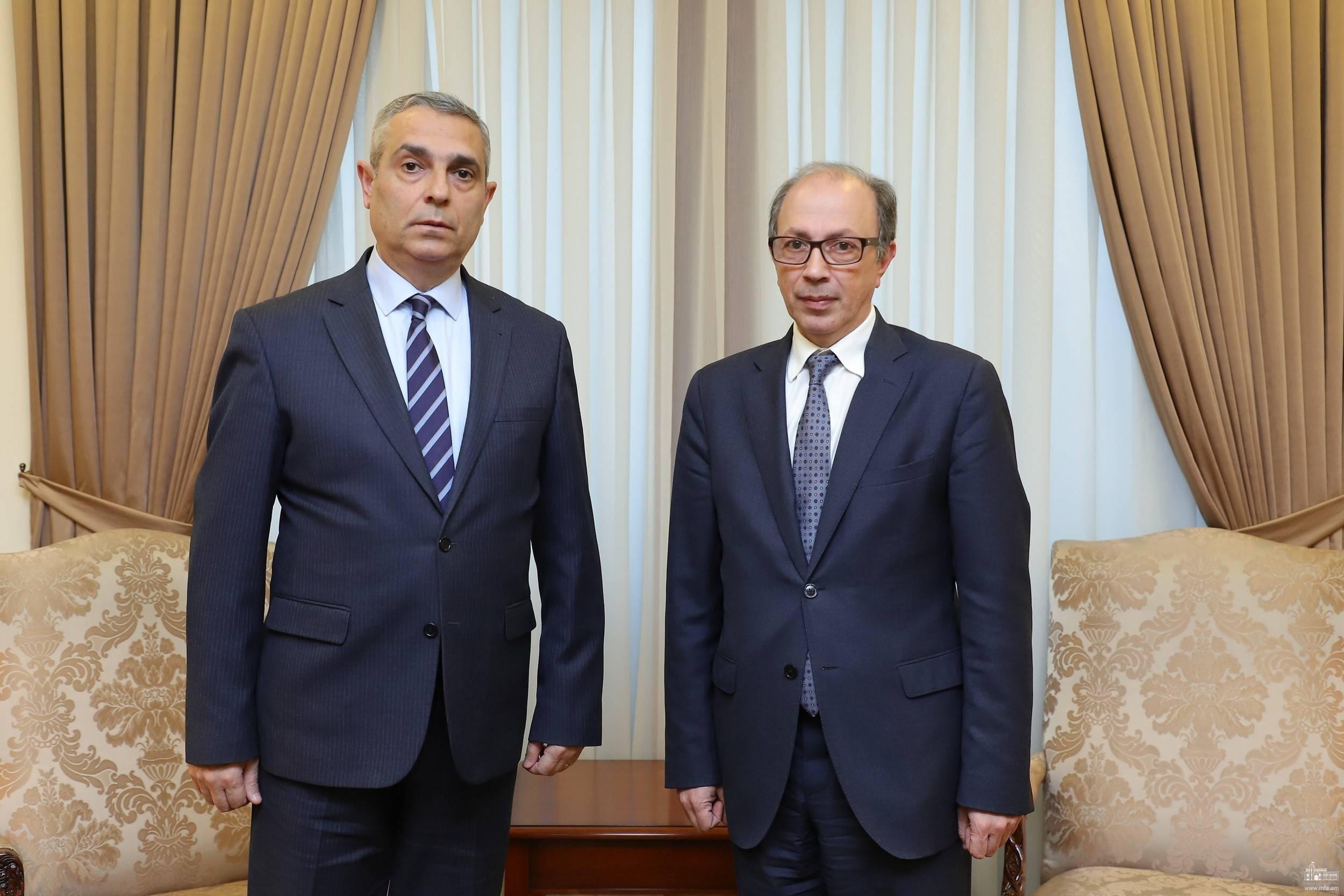 Artsakh, Armenian Foreign Ministers Meet in Yerevan