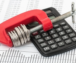 Armenia: State Budgetary Tax Revenues Drop 5.2%