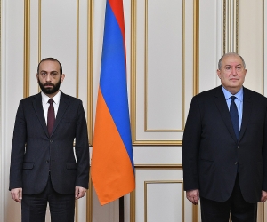 Արմեն Սարգսյանն ու Արարատ Միրզոյանը քննարկել են ներքաղաքական իրավիճակը