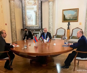 Armenian, Azerbaijani State Security Service Heads Meet in Moscow