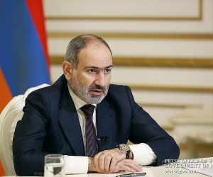 Pashinyan Avoids Specific Answers on Artsakh Defense Army