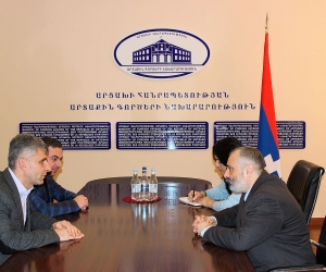 Artsakh Foreign Minister Meets Top ARF Officials; Discuss Regional Developments