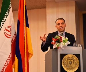 Վահան Քերոբյանն Իրանում մասնակցել է գործարար համաժողովի