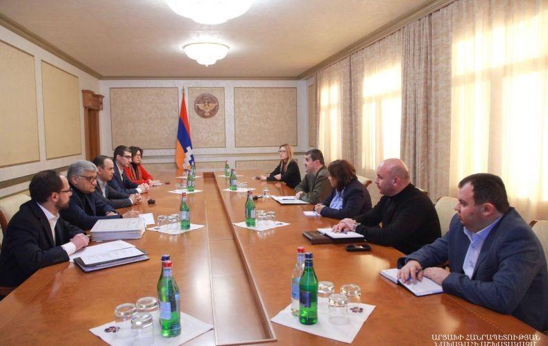 Artsakh President, Diaspora Commissioner Discuss Humanitarian Issues