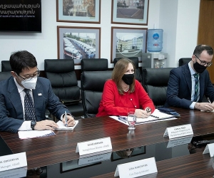 Armenian Health Minister, U.S. Ambassador Discuss Coronavirus