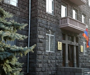 Փնտրվում է Գագիկ Սողոմոնյան ֆեյքը․ Արա Սաղաթելյանը և Կարեն Բեքարյանն ԱԱԾ-ում են