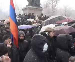Anti-Pashinyan Protesters Rally in Yerevan