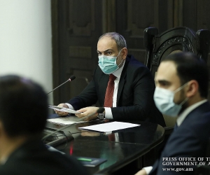 Pashinyan Forms Working Group to Reform Armenia's Military